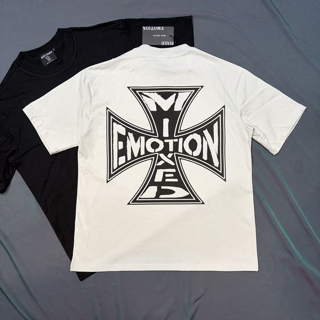 Mixed Emotion Star Graphic T-Shirt