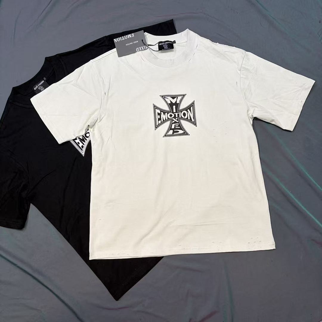 Mixed Emotion Star Graphic T-Shirt