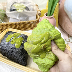 Slow Rising Squishy Croissant Stress Relief Decompression Toy